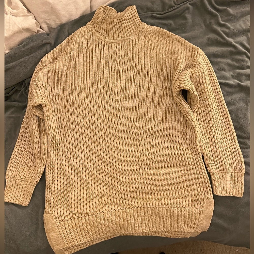 Able Rose Relaxed Tunic Sweater